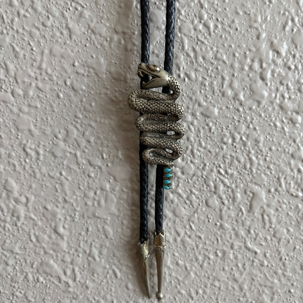 Vintage Silver Bolo Tie Western Rattle Snake Turquoise Stone Accent